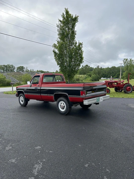 1986 GMC C/K 3rd Gen - Image 11 of 31