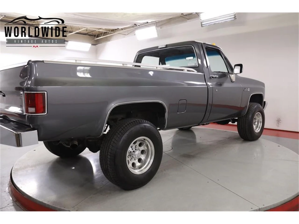 1986 GMC C/K 3rd Gen - Image 22 of 31