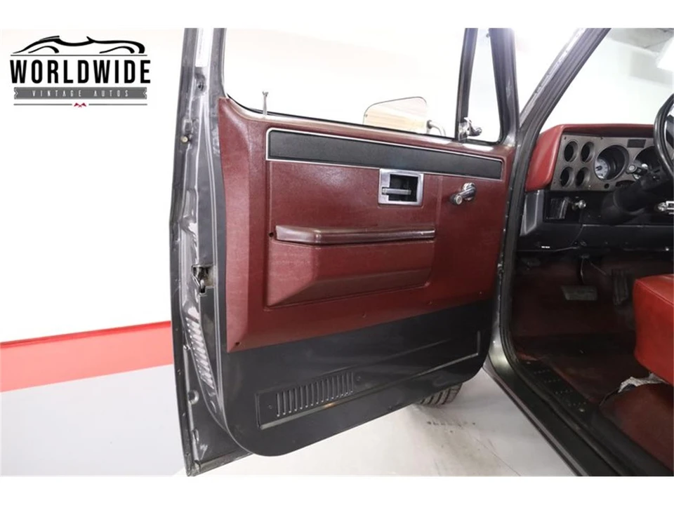 1986 GMC C/K 3rd Gen - Image 26 of 31