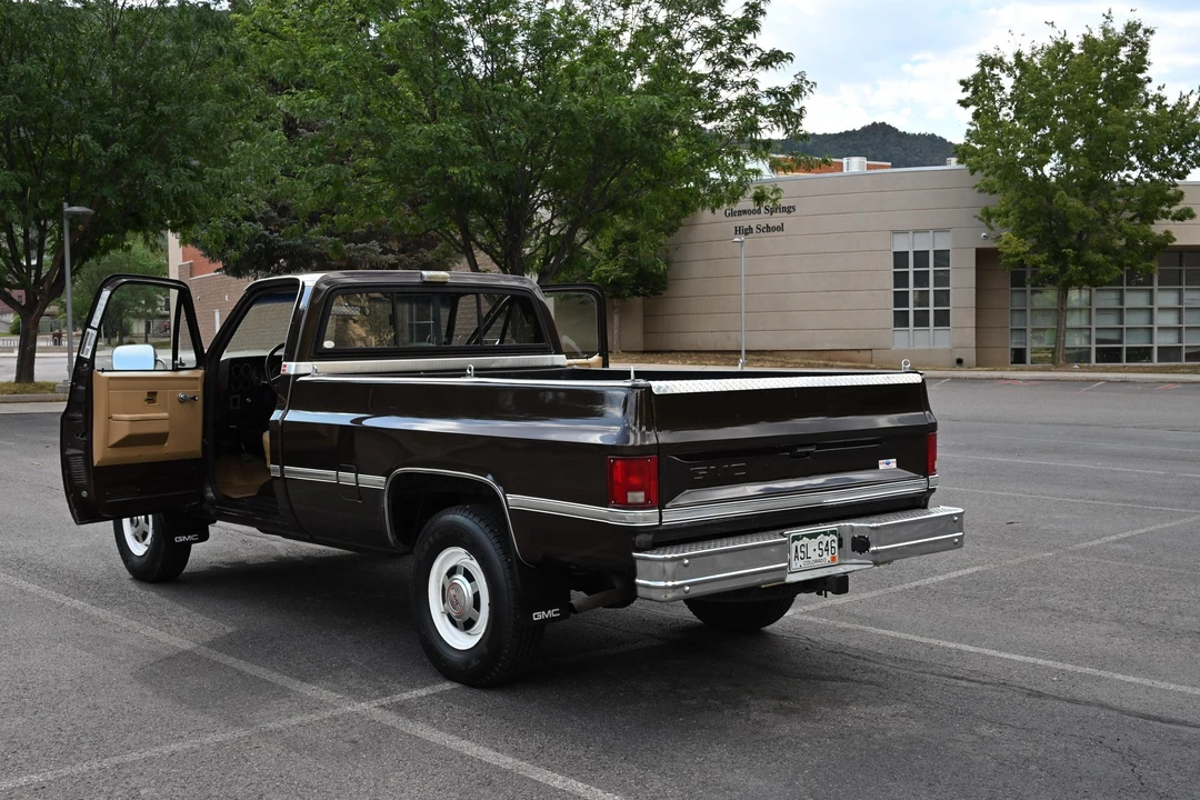 1986 GMC C/K 3rd Gen - Image 25 of 31