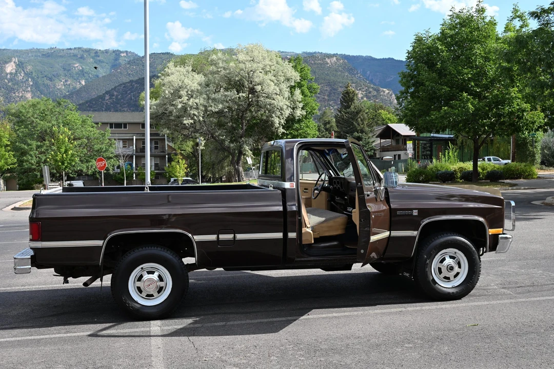 1986 GMC C/K 3rd Gen - Image 30 of 31