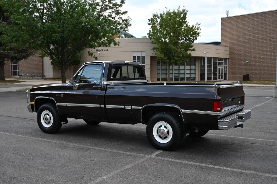 1986 GMC C/K 3rd Gen - Image 7 of 31