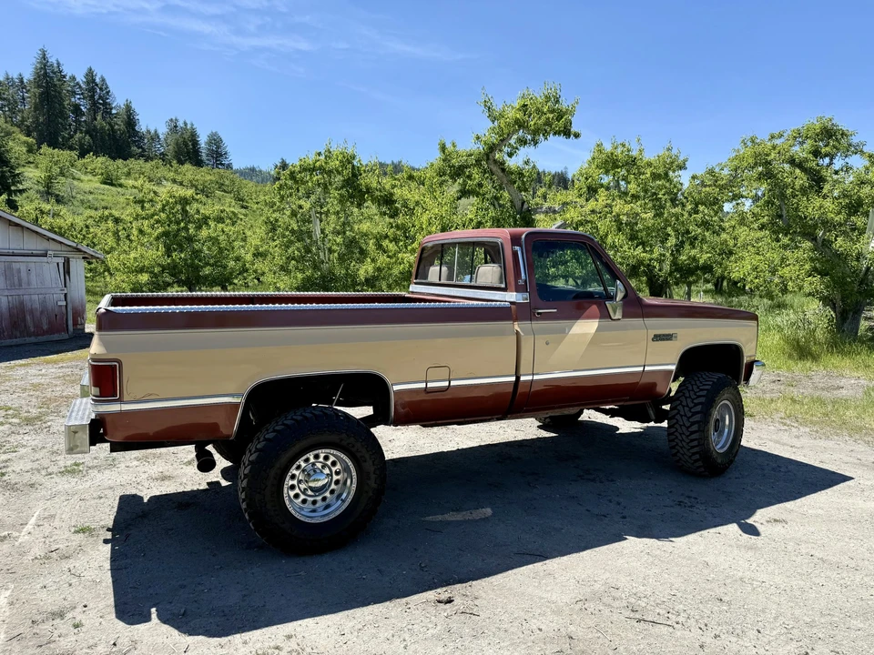 1986 GMC C/K 3rd Gen - Image 11 of 31