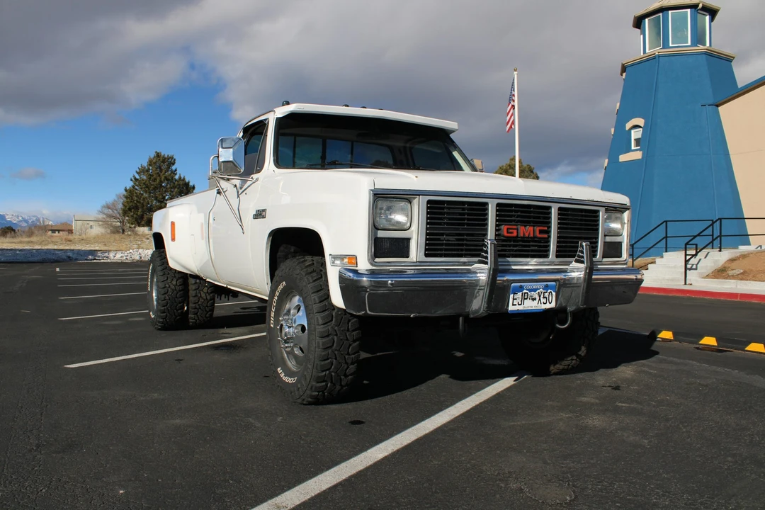 1986 GMC C/K 3rd Gen - Image 3 of 31