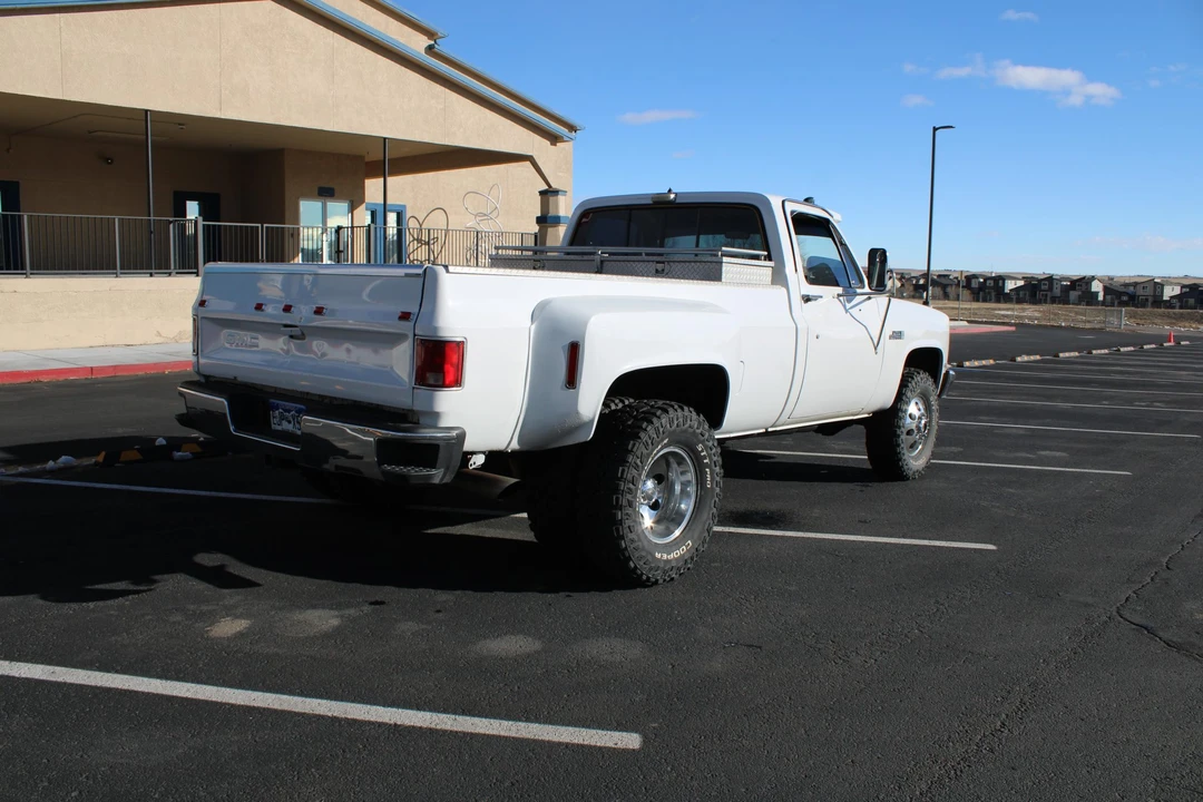 1986 GMC C/K 3rd Gen - Image 6 of 31