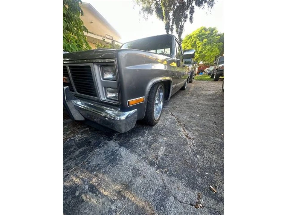 1986 GMC C/K 3rd Gen - Image 4 of 7