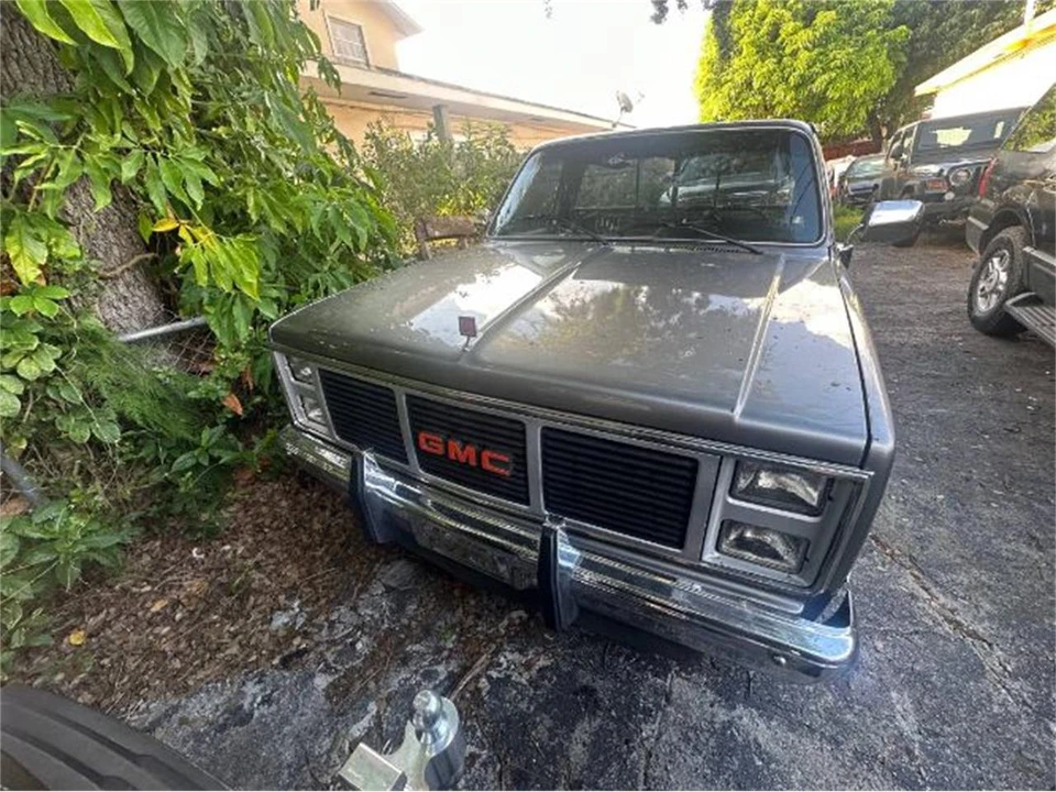 1986 GMC C/K 3rd Gen - Image 6 of 7