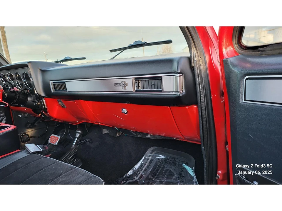 1986 GMC Sierra - Image 24 of 31