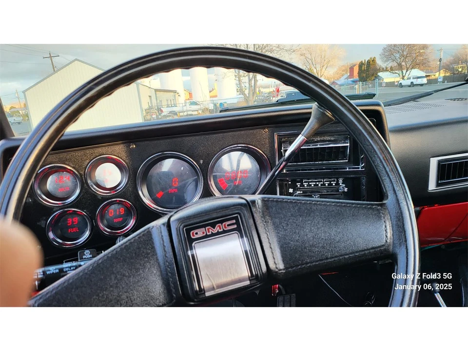 1986 GMC Sierra - Image 23 of 31