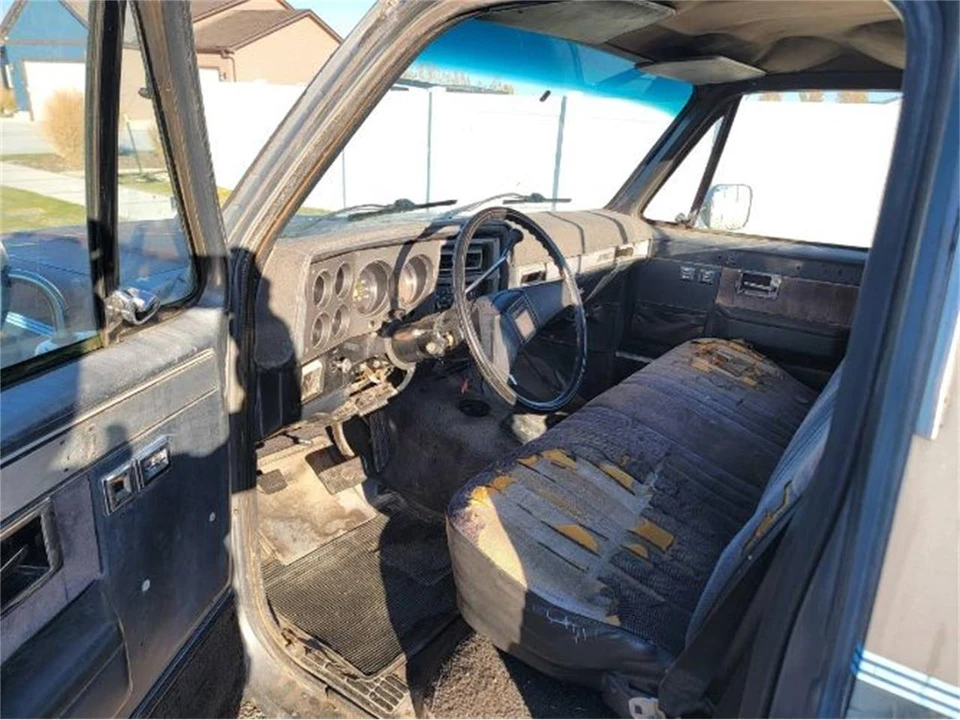 1986 GMC C/K 3rd Gen - Image 4 of 14
