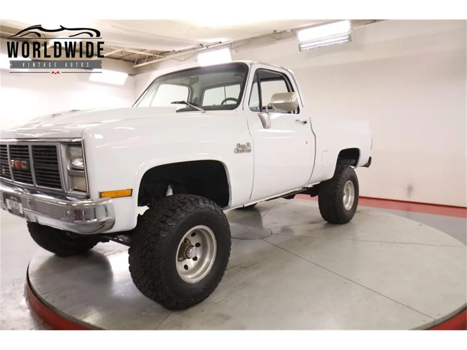 1986 GMC Sierra - Image 13 of 31