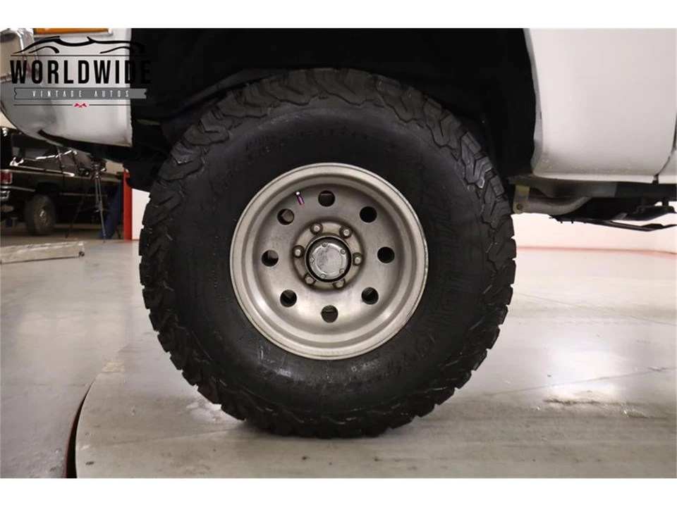 1986 GMC Sierra - Image 12 of 31