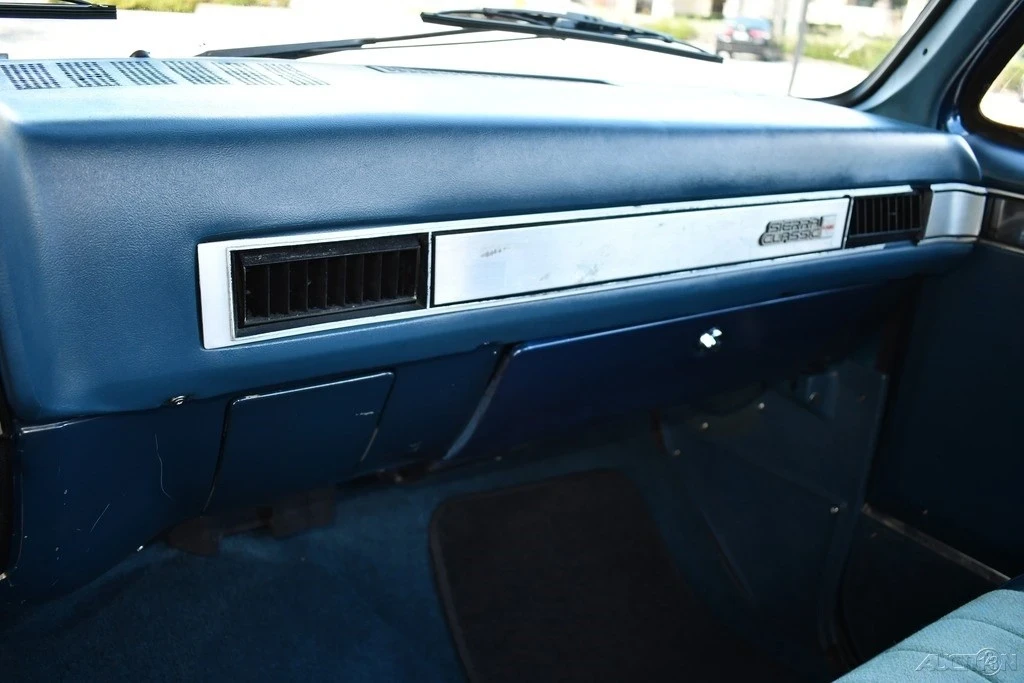 1986 GMC Sierra 1st Gen - Image 17 of 21
