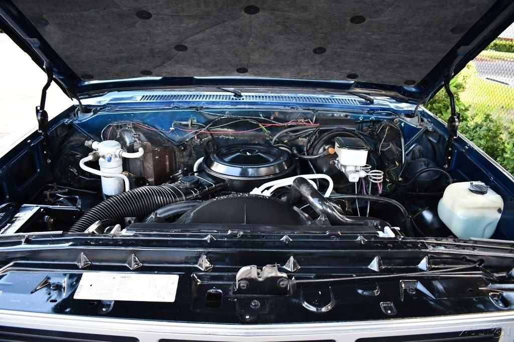 1986 GMC C/K 3rd Gen - Image 10 of 21