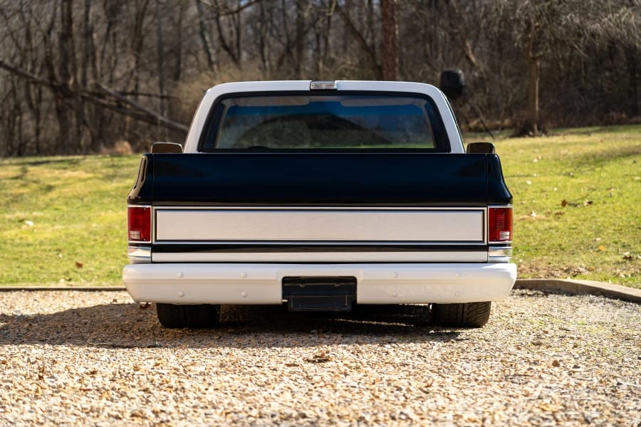 1986 GMC Sierra - Image 5 of 31