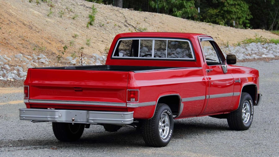 1986 GMC C/K 3rd Gen - Image 13 of 18
