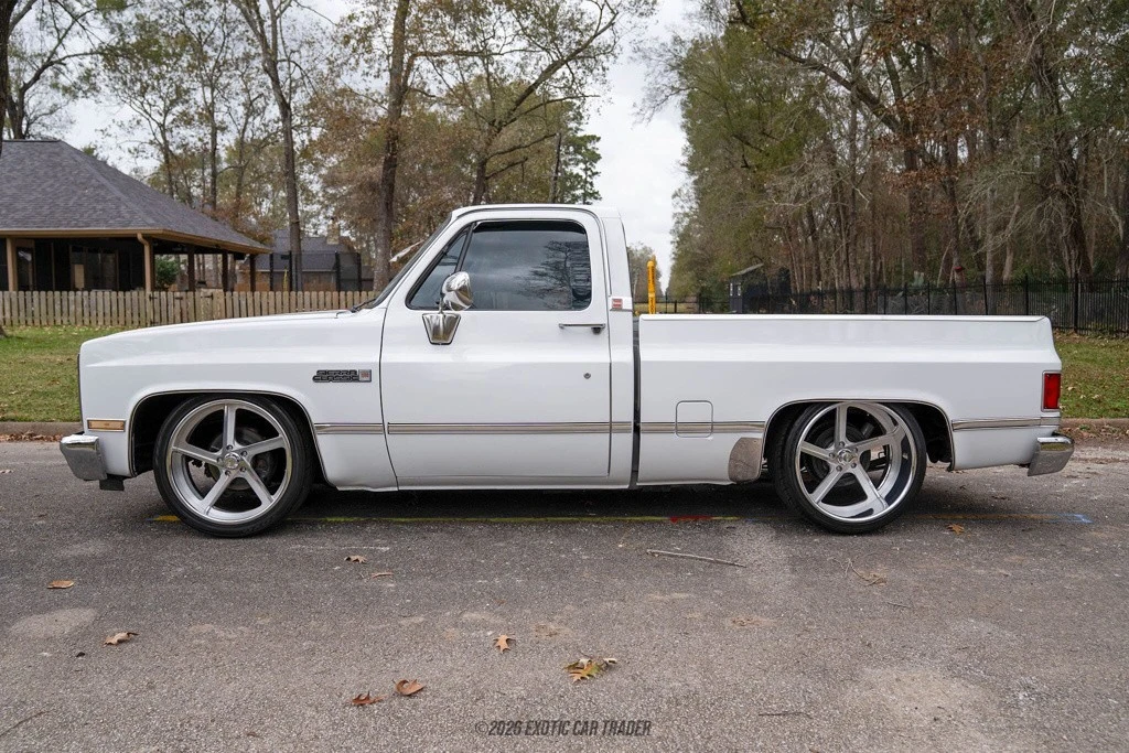 1986 GMC C/K 3rd Gen - Image 3 of 12