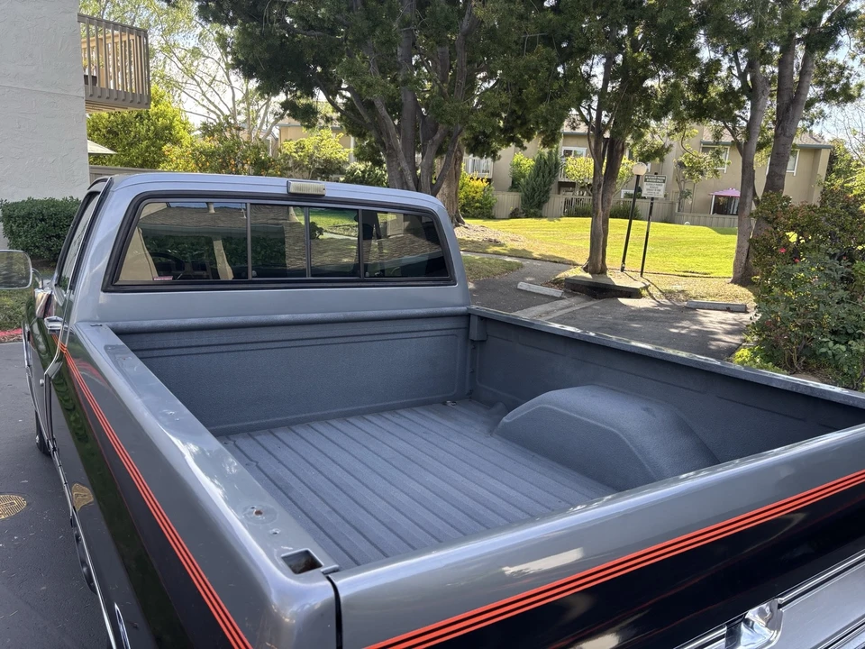 1986 GMC C/K 3rd Gen - Image 4 of 26