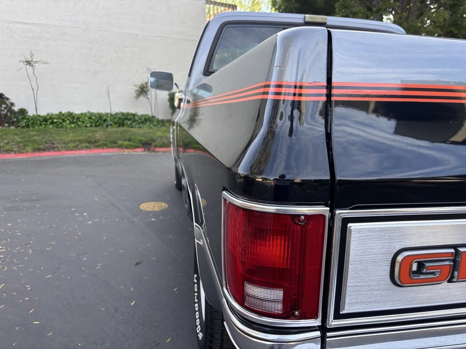1986 GMC C/K 3rd Gen - Image 20 of 26