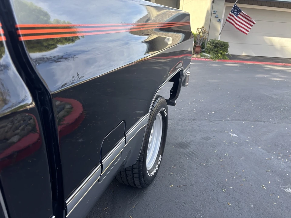 1986 GMC C/K 3rd Gen - Image 14 of 26