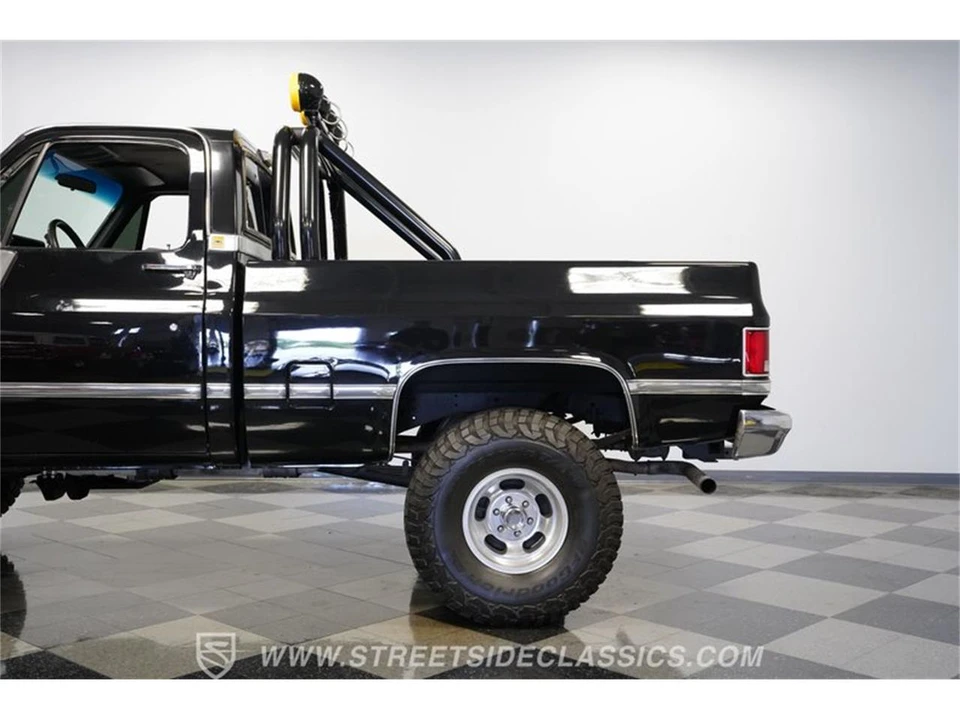 1986 GMC C/K 3rd Gen - Image 23 of 31