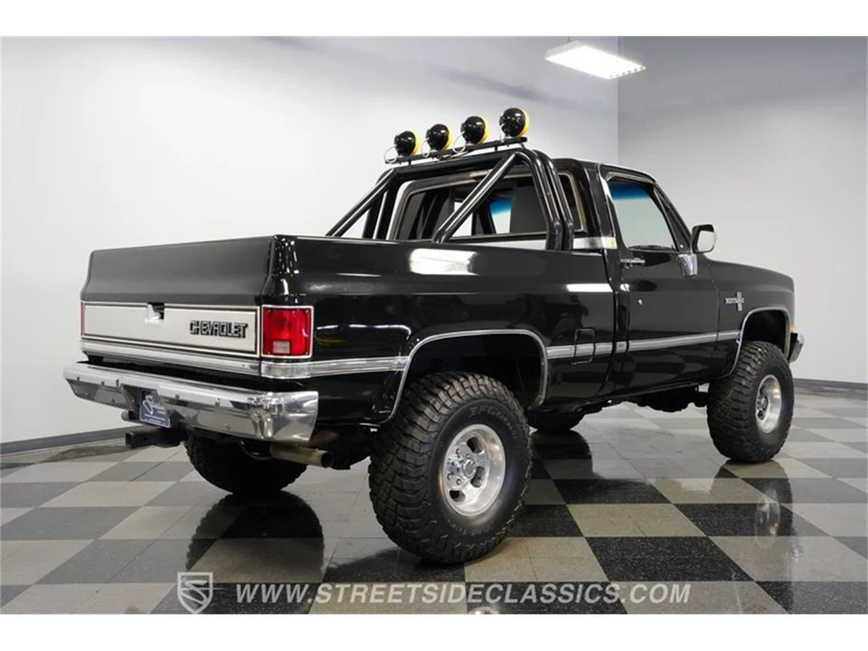 1986 GMC C/K 3rd Gen - Image 11 of 31