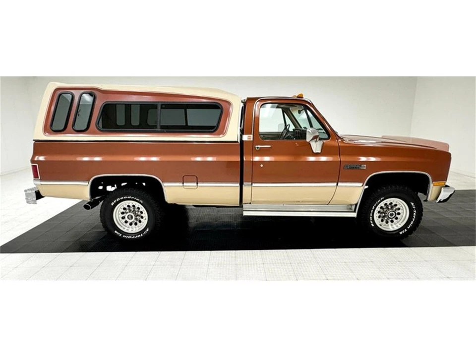 1986 GMC Sierra - Image 6 of 31