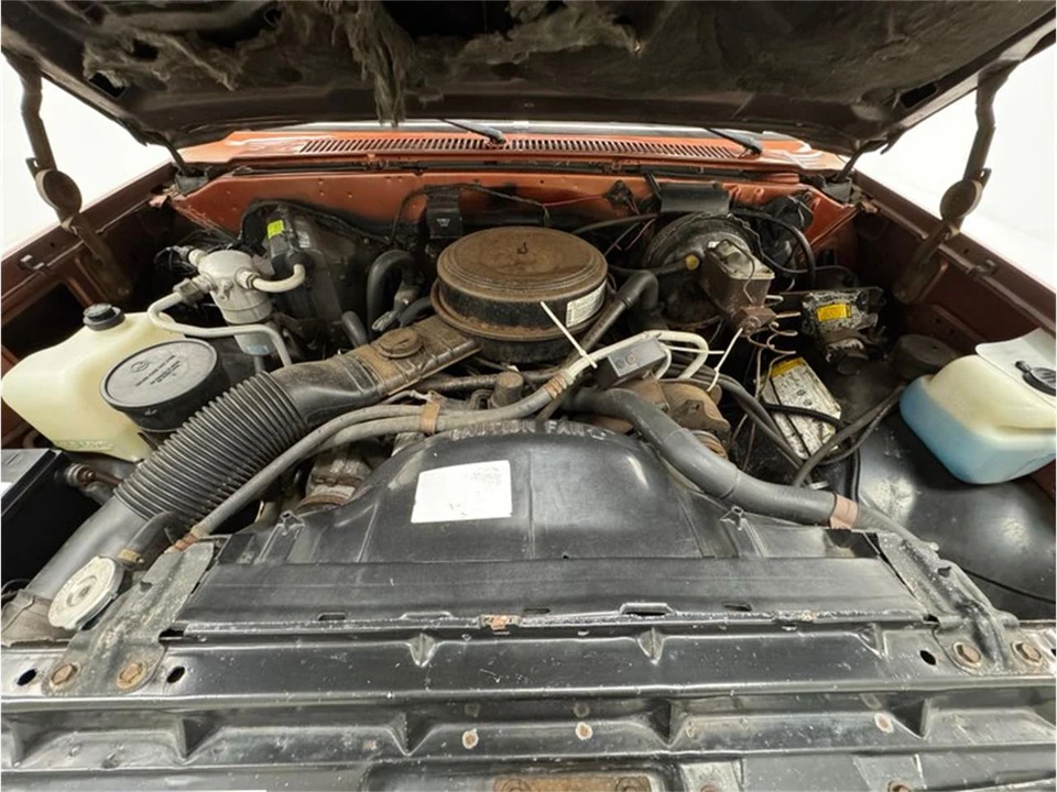 1986 GMC Sierra - Image 26 of 31