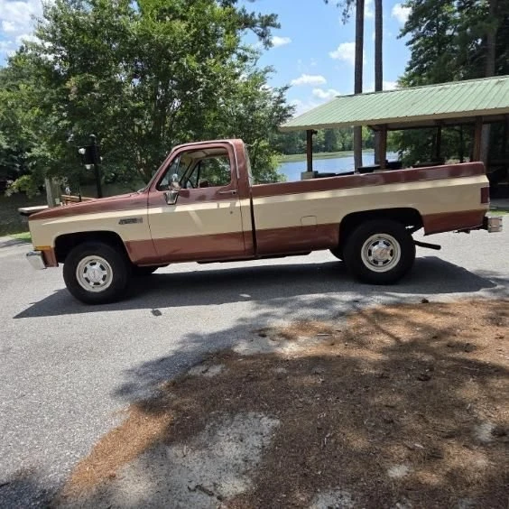 1986 GMC C/K 3rd Gen - Image 4 of 8
