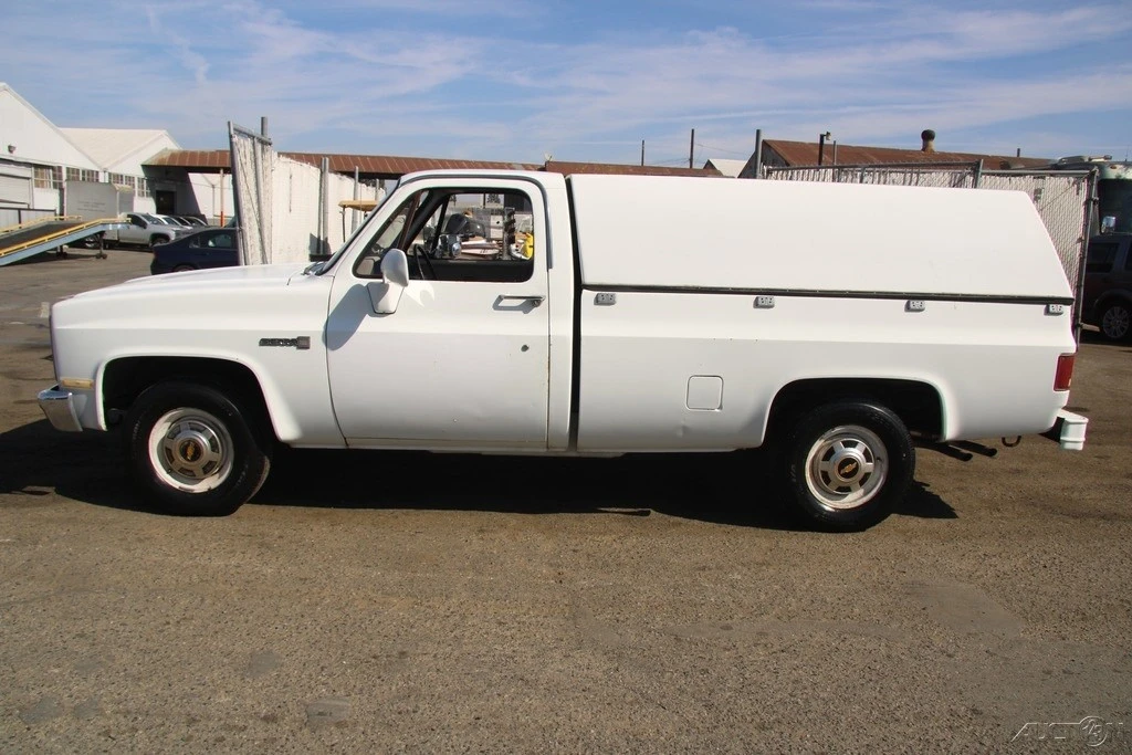 1986 GMC C/K 3rd Gen - Image 3 of 21