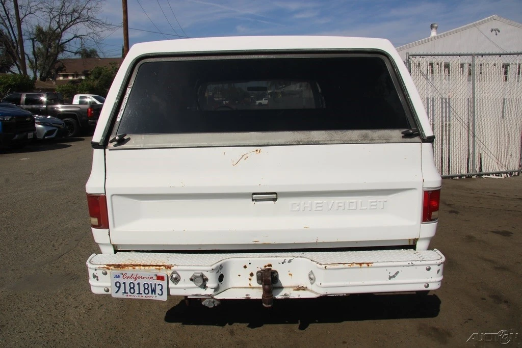 1986 GMC C/K 3rd Gen - Image 6 of 21