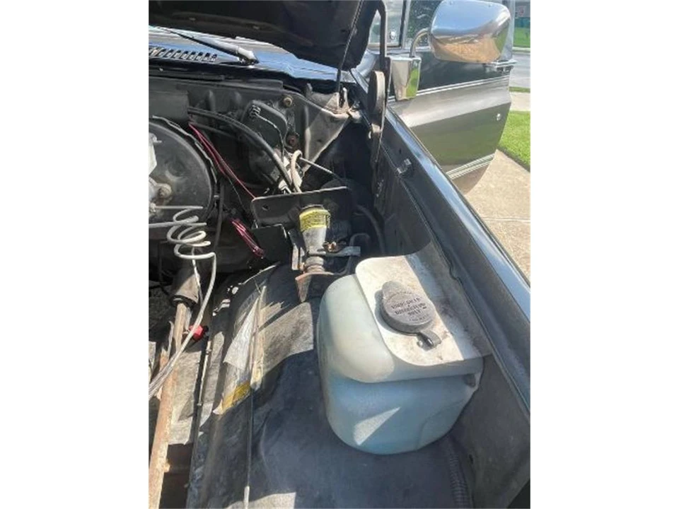 1986 GMC Sierra - Image 10 of 11