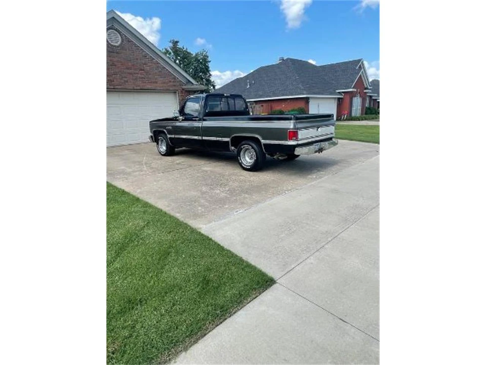1986 GMC Sierra - Image 6 of 11
