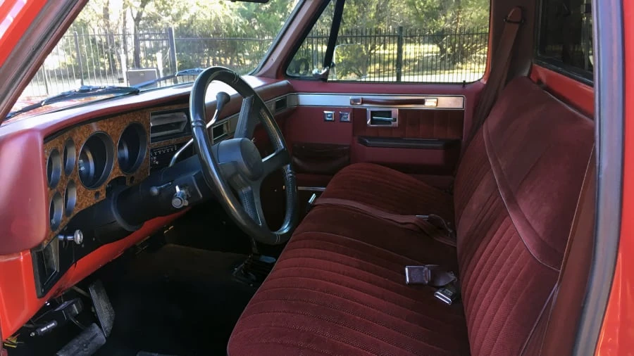 1986 GMC C/K 3rd Gen - Image 2 of 4