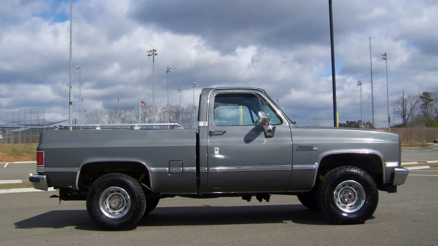 1986 GMC C/K 3rd Gen - Image 12 of 12