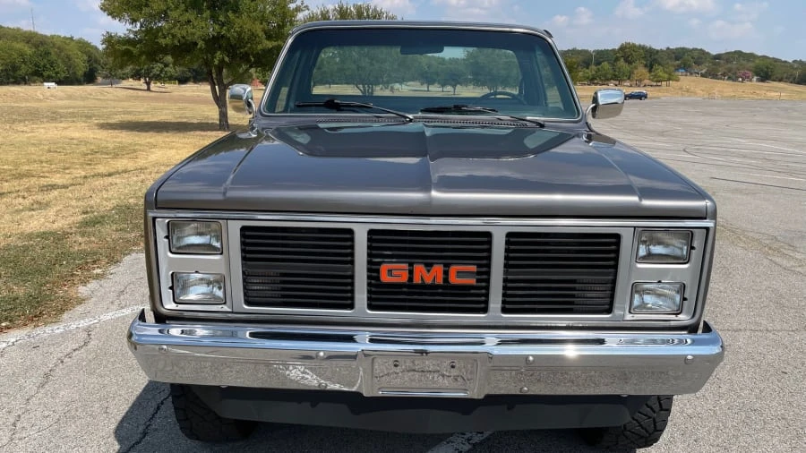 1986 GMC C/K 3rd Gen - Image 4 of 13
