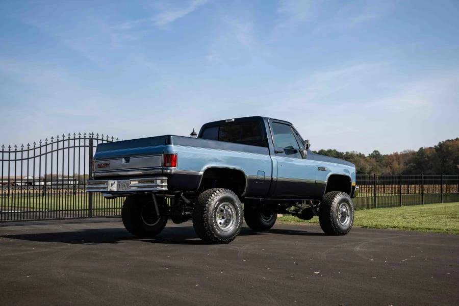 1986 GMC C/K 3rd Gen - Image 11 of 25