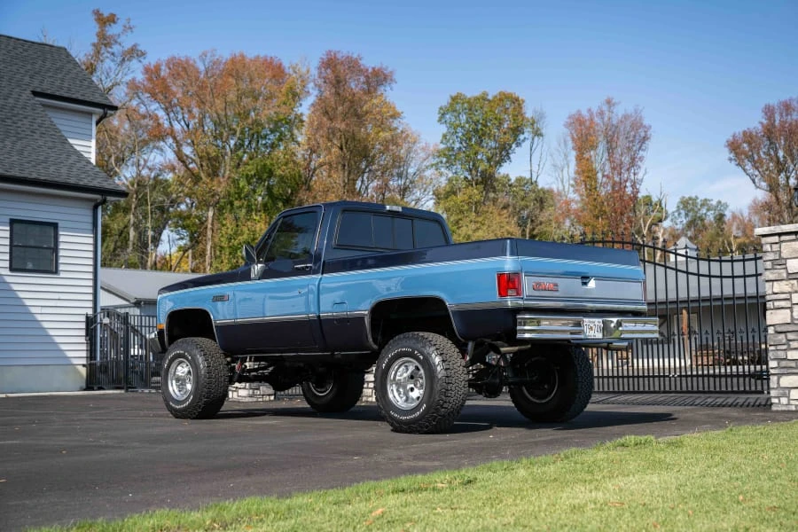 1986 GMC C/K 3rd Gen - Image 3 of 25