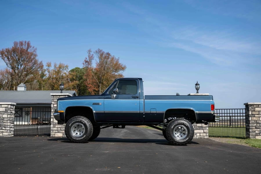 1986 GMC C/K 3rd Gen - Image 13 of 25