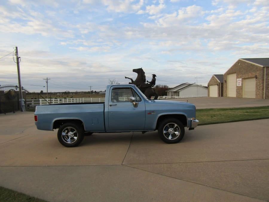 1986 GMC Sierra - Image 2 of 11