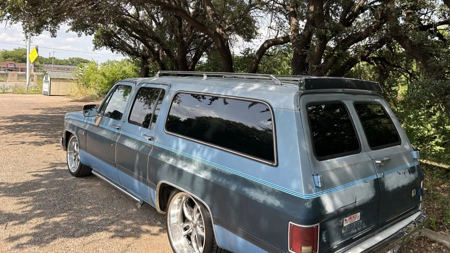 1986 GMC Suburban 7th Gen - Image 4 of 6
