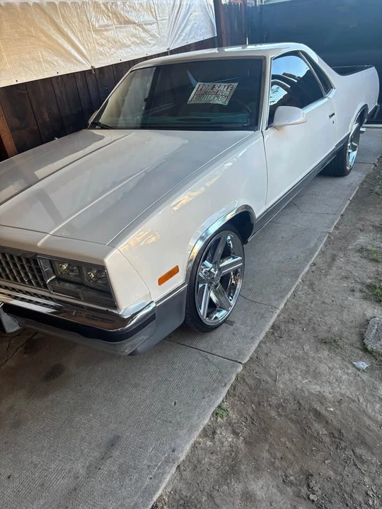 1986 GMC Sprint/Caballero - Image 2 of 6
