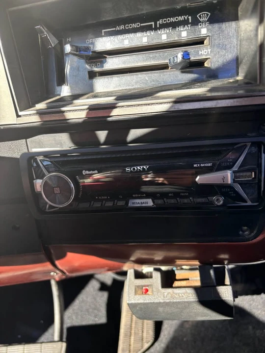 1986 GMC C/K 3rd Gen - Image 10 of 12