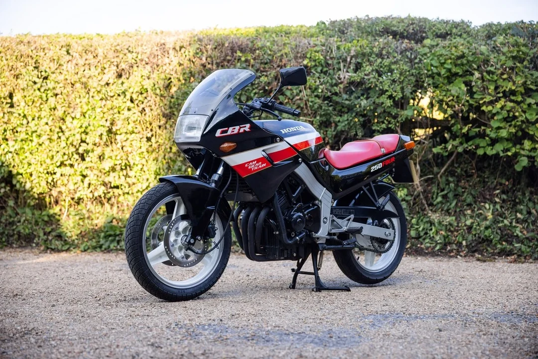 1986 Honda CBR - Image 8 of 30