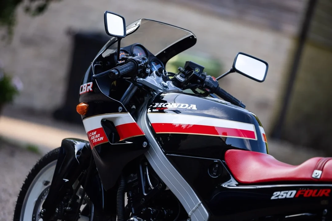 1986 Honda CBR - Image 25 of 30
