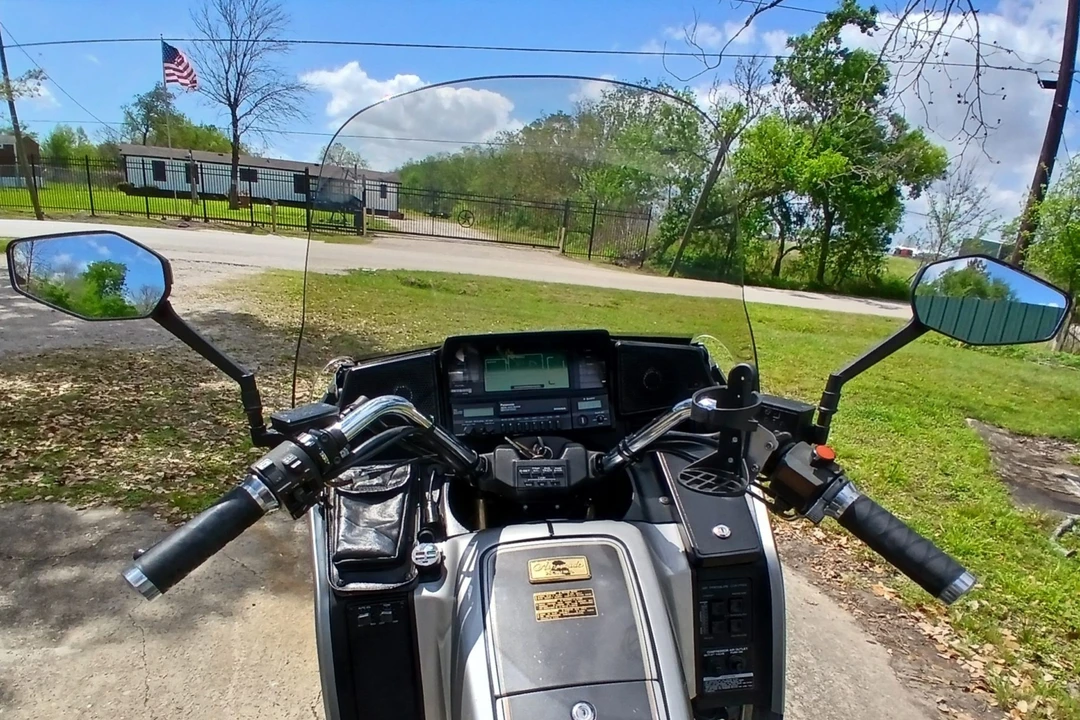 1986 Honda Gold Wing - Image 4 of 6