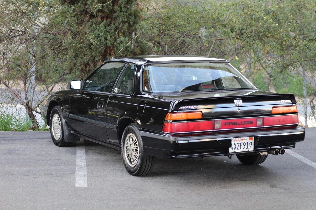 1986 Honda Prelude 2nd Gen - Image 19 of 31