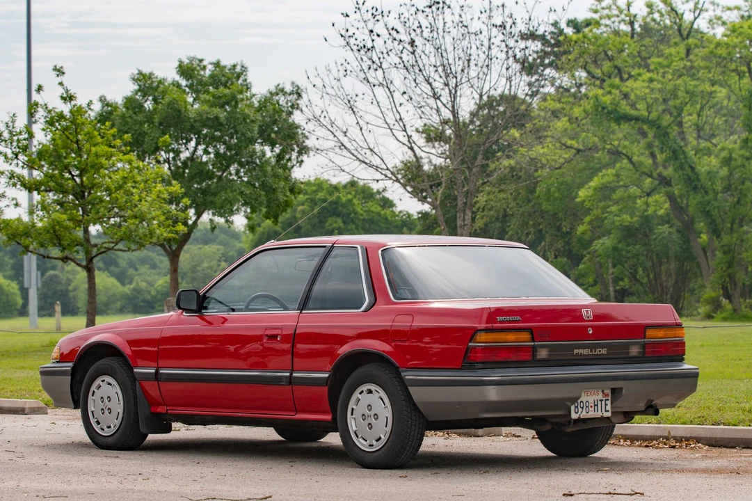 1986 Honda Prelude 2nd Gen - Image 13 of 31