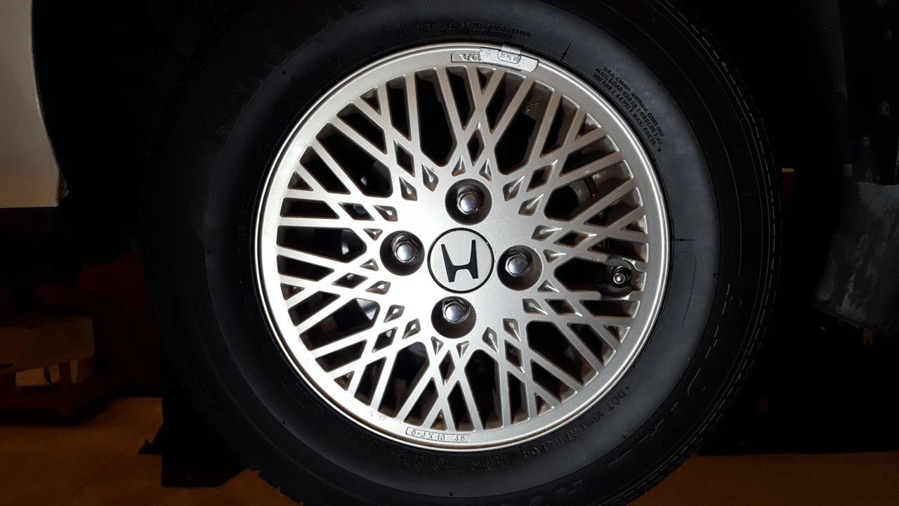 1986 Honda Prelude 2nd Gen - Image 29 of 31