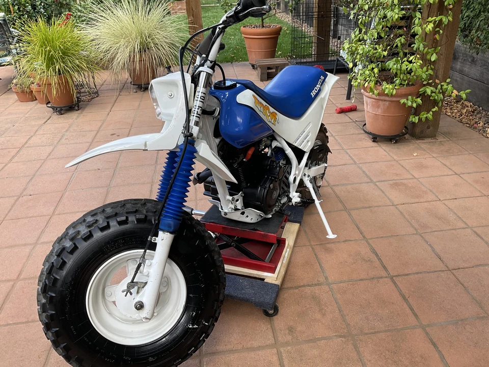 1986 Honda Motorcycles - Image 2 of 31